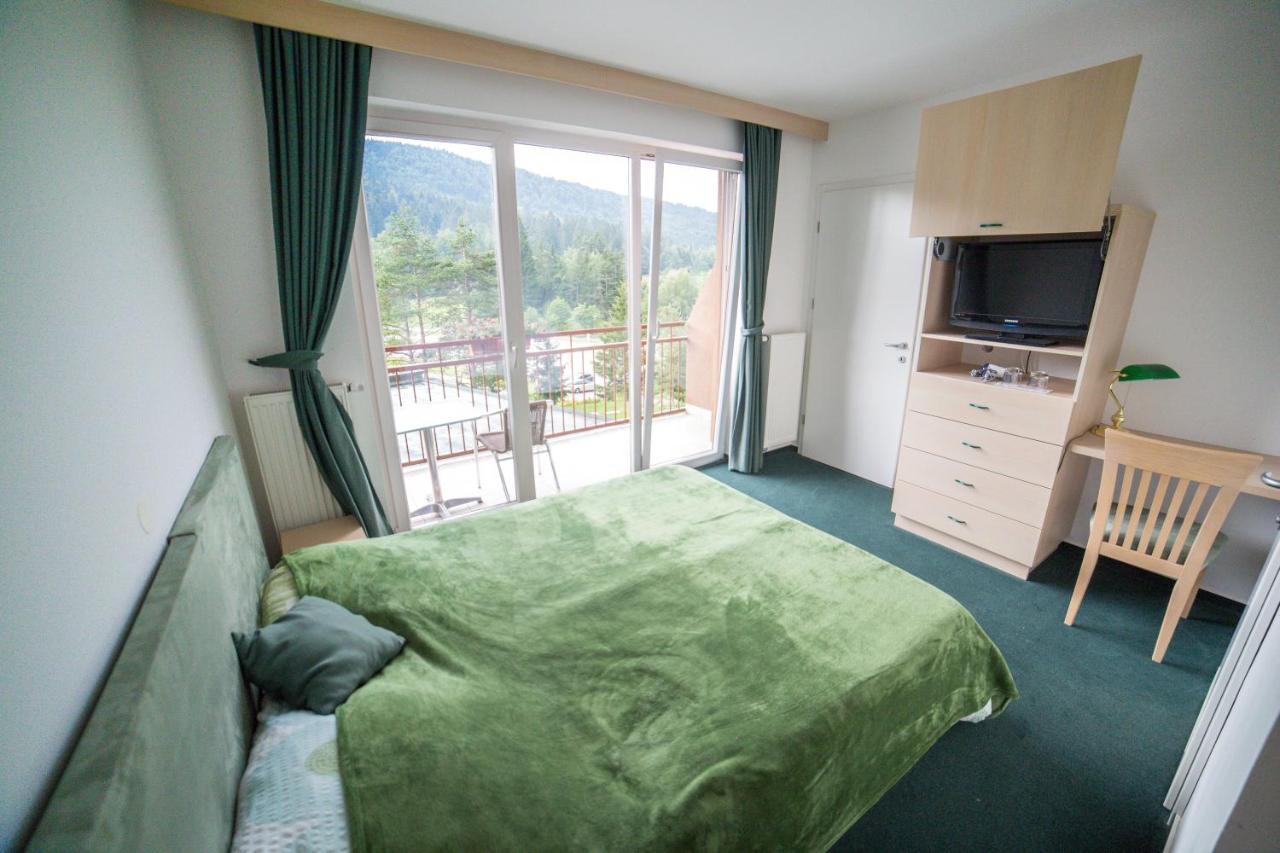 Hotel Rakitna Buitenkant foto