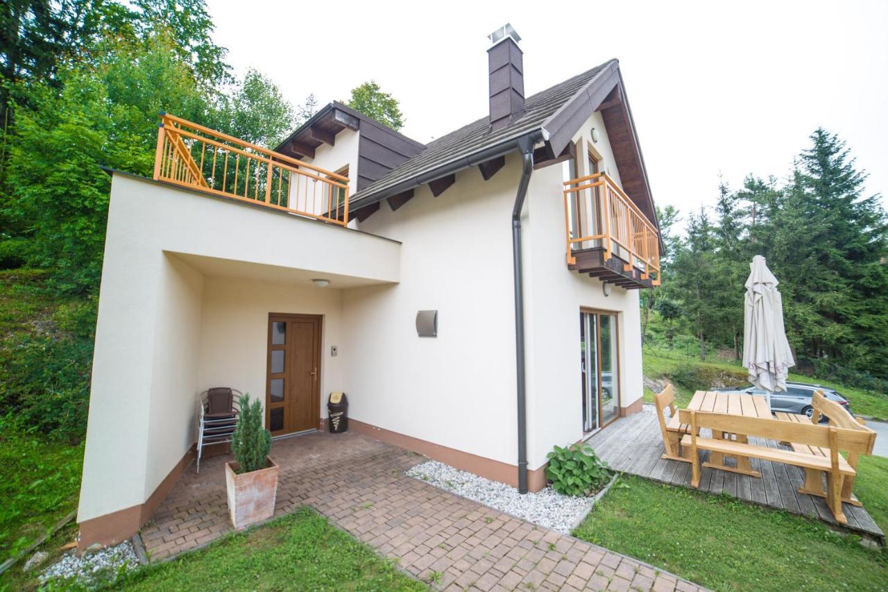 Hotel Rakitna Buitenkant foto